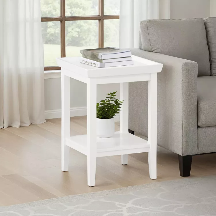 Convenience Concepts Ledgewood End Table with Shelf