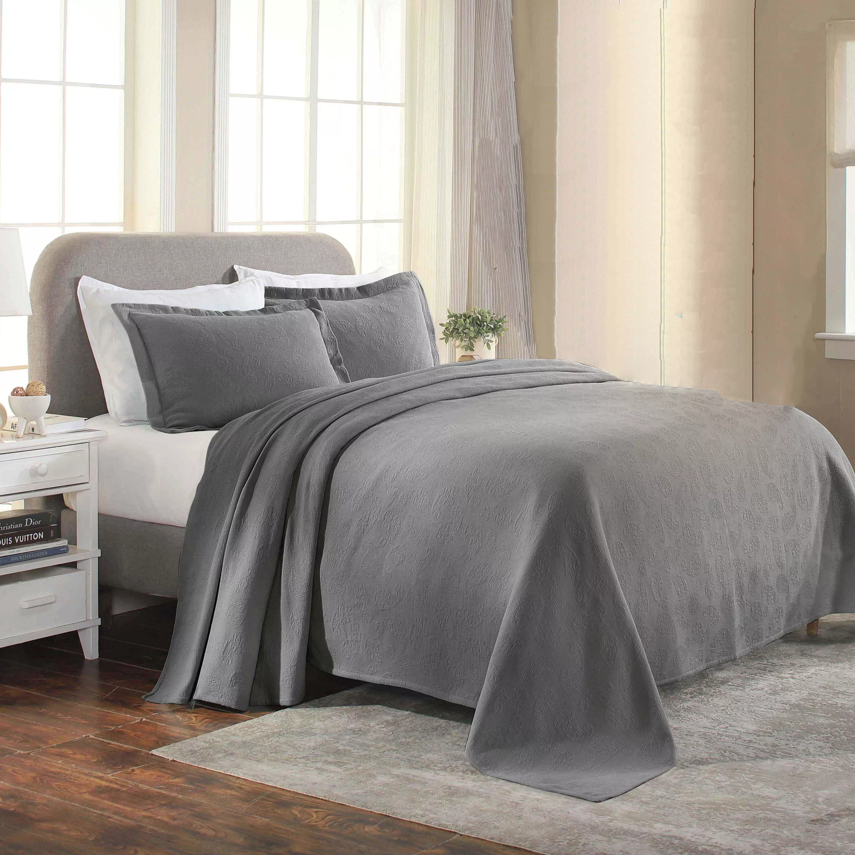 Lightweight Cotton Bedspread Set with Matching Shams