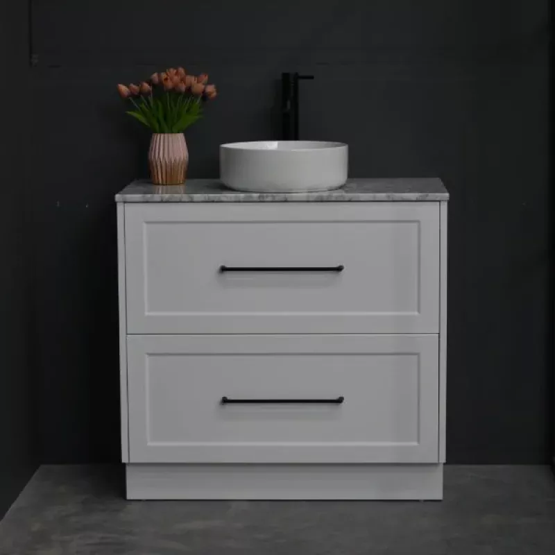 Lily Freestanding 900mm Hampton Shaker Style Bathroom Vanity