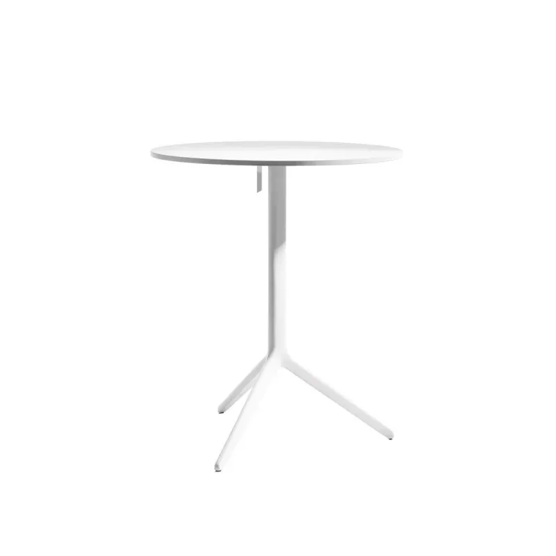 Magis Central Table