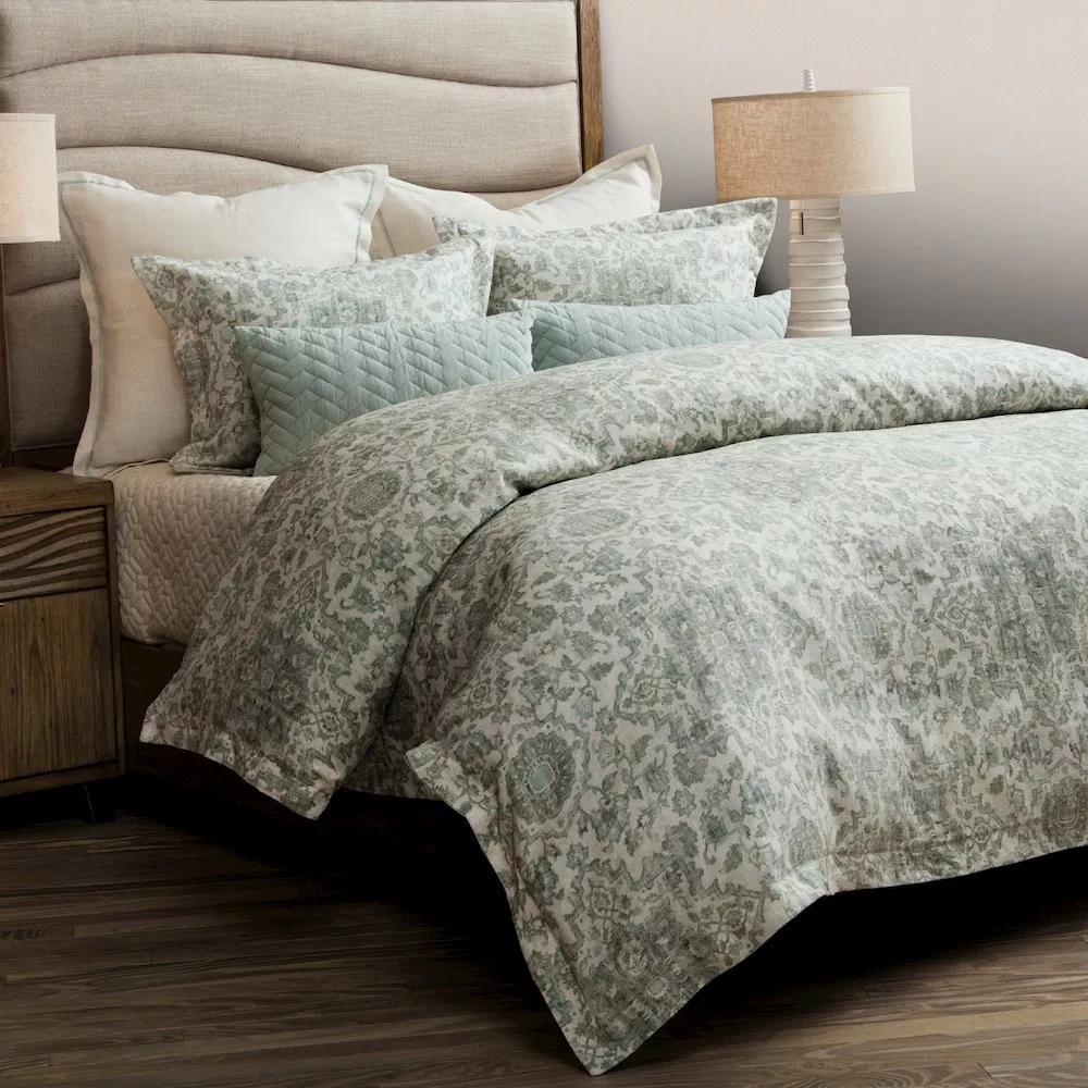Michael Amini Northridge 7-Piece Queen Duvet Set - Spa